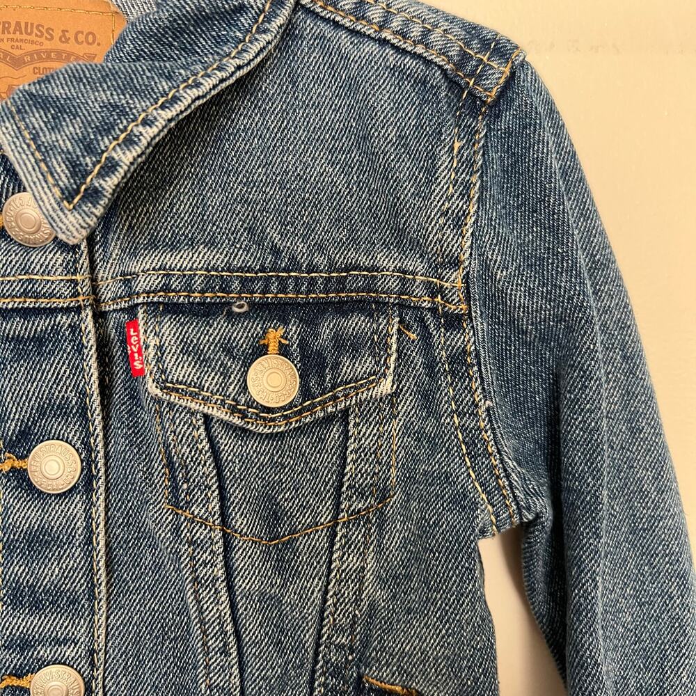 Levi’s Kids Denim Trucker Jacket Blue Cotton Classic Western Jean Jacket - Picture 5 of 10